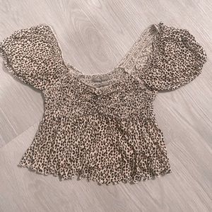 URBAN OUTFITTERS cheetah top